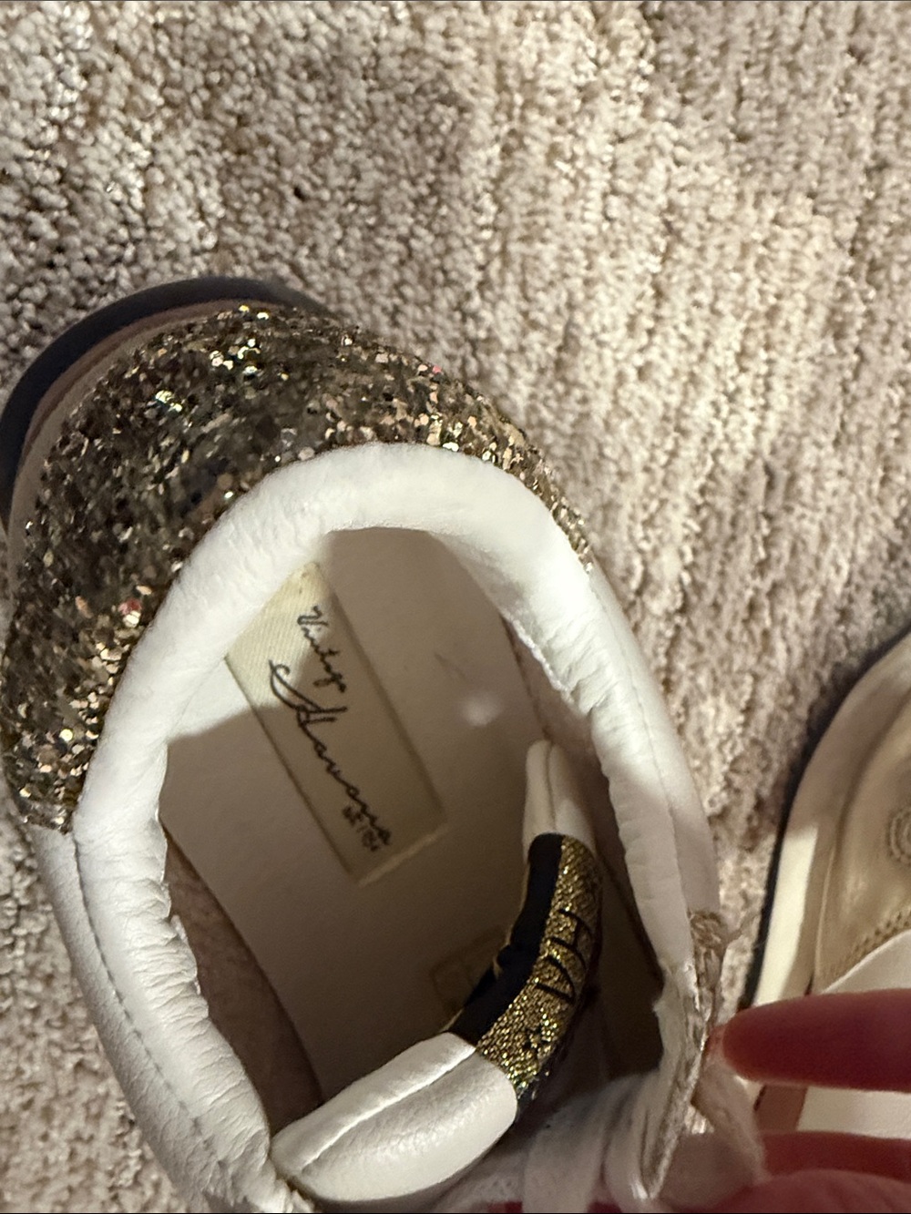 Vintage Havana White and Gold Star Accent Sneakers - Picture 3 of 4